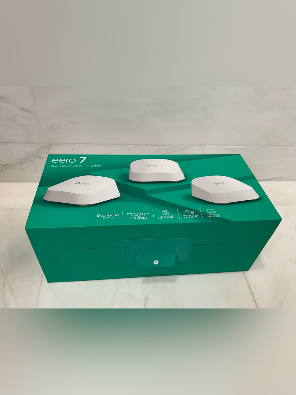 EERO 7 - 3 Pack Dual Band Mesh Wi-Fi 7 System - 2.5Gbps Ethernet